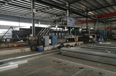 Tubo de aço soldado